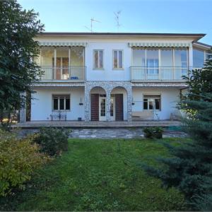 4-Zimmer-Wohnung oder mehr zu Verkauf in Goito