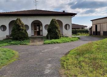 Villa for Sale in Gazoldo degli Ippoliti